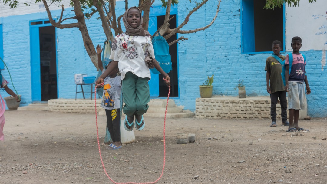 A kid skipping rope